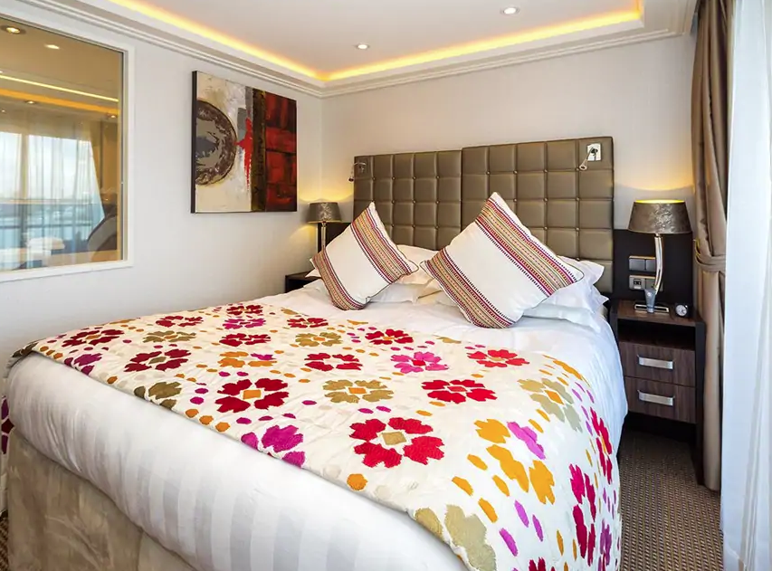Amawaterways - Amalucia - CAT.AB & CAT.BA Staterooms 2.png
